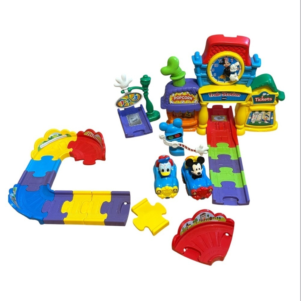 Disney Vtech Toot-Toot Drivers - Mickey's Choo-Choo Express Donald Duck Car Play
